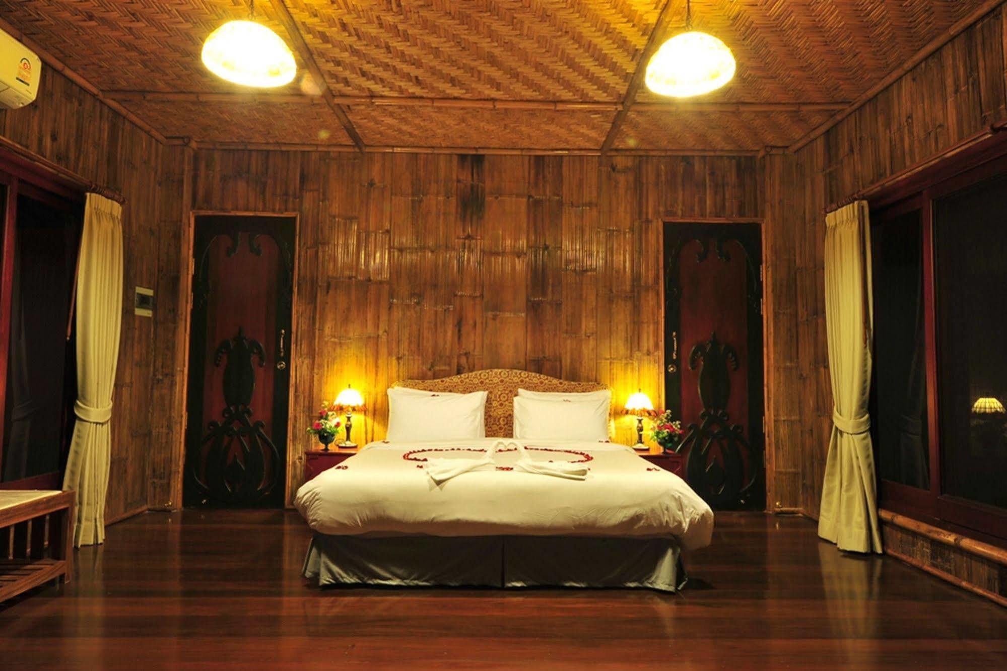 Reewa Waree Resort Wangkata Экстерьер фото