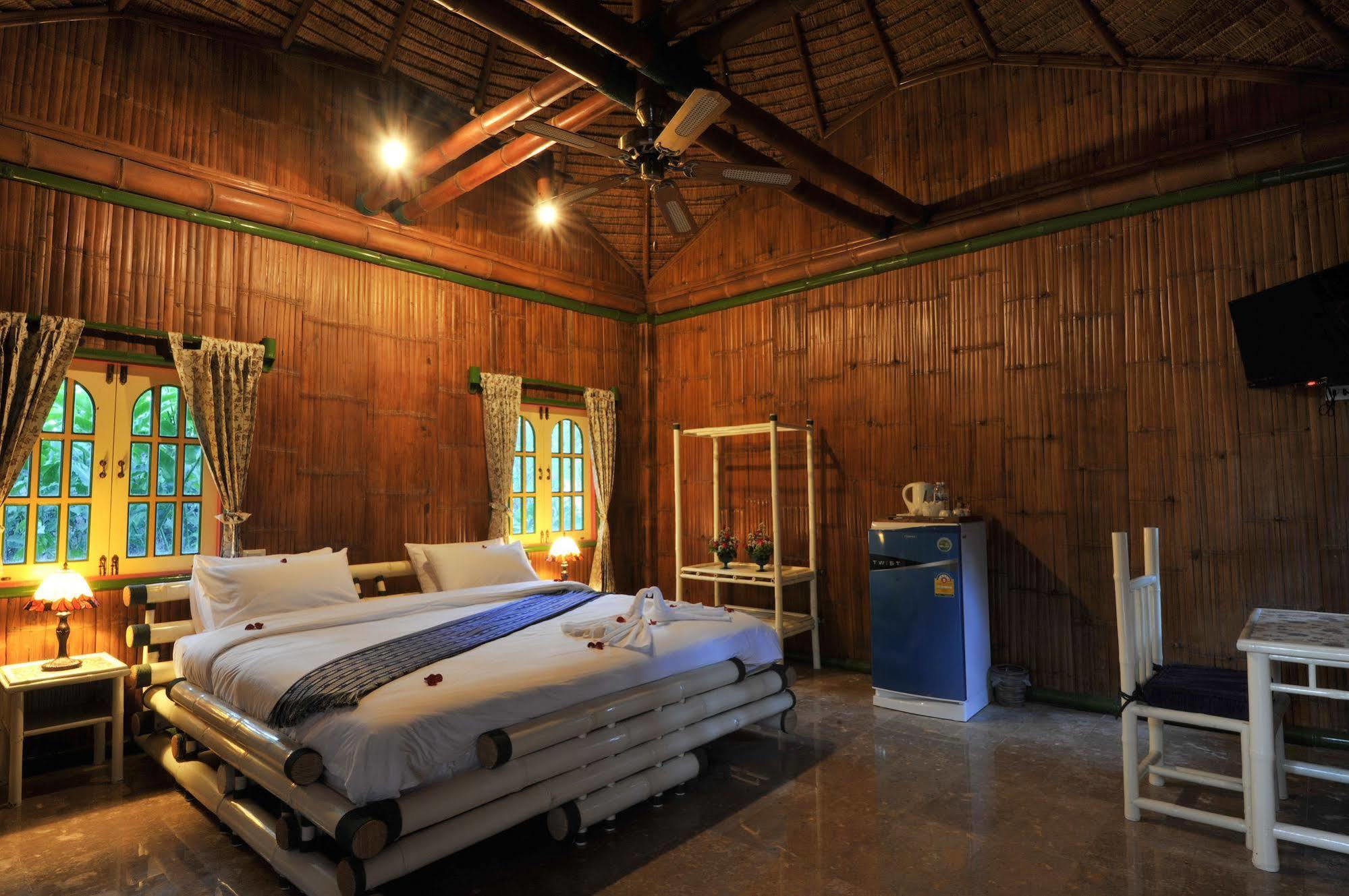 Reewa Waree Resort Wangkata Экстерьер фото